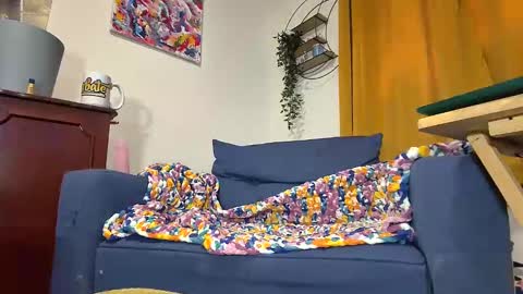 Snapshot of adorequeenbunny chatting on January 23, 2025, 8:02 pm Queen Bunny online show from January 23, 2025, 8:02 pm