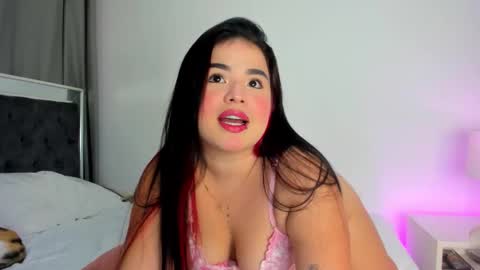 Vanessa online show from September 25, 2025, 8:12 pm