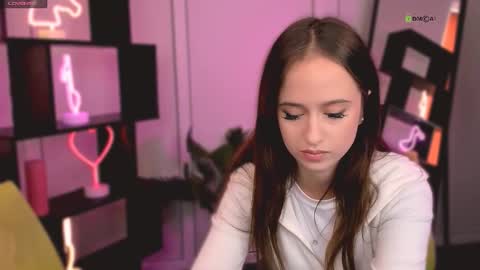 Snapshot of agata_li chatting on October 13, 2025, 8:47 am Agata online show from October 13, 2025, 8:47 am