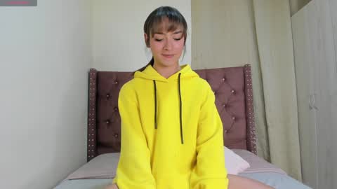Snapshot of agathauwuart chatting on December 27, 2024, 2:25 am Agatha online show from December 27, 2024, 2:25 am