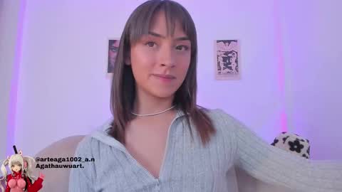 Snapshot of agathauwuart chatting on October 21, 2025, 7:47 pm Agatha online show from October 21, 2025, 7:47 pm