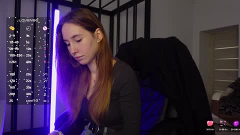 Snapshot of agelina_summer chatting on January 17, 2025, 2:07 pm Agelina Lilly Laura online show from January 17, 2025, 2:07 pm
