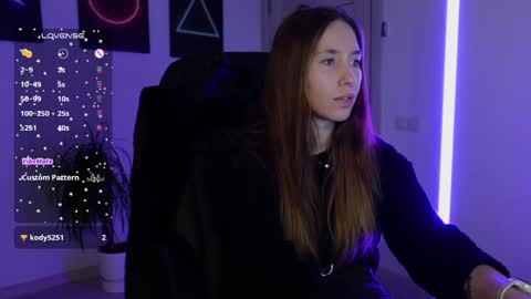 Snapshot of agelina_summer chatting on February 1, 2025, 6:29 pm Agelina Lilly Laura online show from February 1, 2025, 6:29 pm