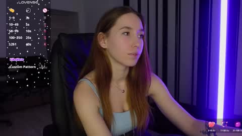Snapshot of agelina_summer chatting on February 19, 2025, 9:58 pm Agelina Lilly Laura online show from February 19, 2025, 9:58 pm