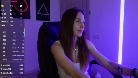 Snapshot of agelina_summer chatting on March 5, 2025, 4:13 am Agelina Lilly Laura online show from March 5, 2025, 4:13 am