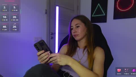 Snapshot of agelina_summer chatting on September 16, 2025, 2:51 pm Agelina Lilly Laura online show from September 16, 2025, 2:51 pm