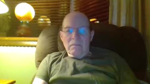 Snapshot of aguynrkfrd chatting on February 9, 2025, 10:20 am aguynrkfrd online show from February 9, 2025, 10:20 am