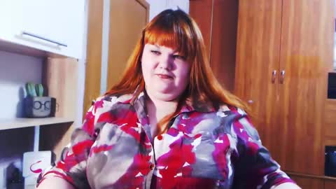 Snapshot of aimeerosebud chatting on January 12, 2025, 12:01 pm AimeeRosebud online show from January 12, 2025, 12:01 pm