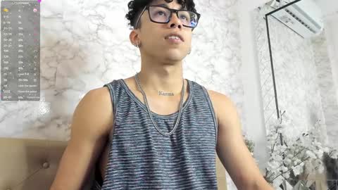 Snapshot of akazaboy chatting on December 12, 2024, 4:48 am akazaboy online show from December 12, 2024, 4:48 am