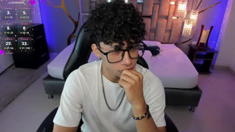 Snapshot of akazaboy chatting on January 28, 2025, 4:18 am akazaboy online show from January 28, 2025, 4:18 am