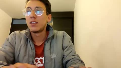 Snapshot of akilesbailo chatting on January 5, 2025, 8:42 pm My love online show from January 5, 2025, 8:42 pm