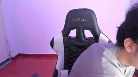 alan18n online show from February 13, 2025, 3:50 am