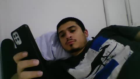 Snapshot of alanargenttt25 chatting on December 5, 2024, 6:32 am alanargenttt25 online show from December 5, 2024, 6:32 am