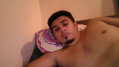 Snapshot of alanargenttt25 chatting on February 5, 2025, 8:00 am alanargenttt25 online show from February 5, 2025, 8:00 am