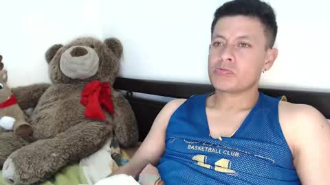 Snapshot of alann_snow chatting on December 10, 2024, 3:09 am Alann online show from December 10, 2024, 3:09 am