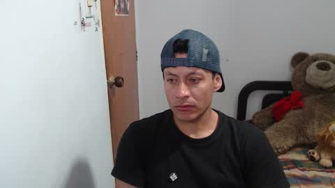 Snapshot of alann_snow chatting on October 27, 2025, 1:31 am Alann online show from October 27, 2025, 1:31 am
