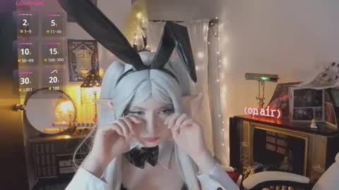 Snapshot of alaskagrace chatting on February 12, 2025, 3:40 am Alaska Grace       online show from February 12, 2025, 3:40 am