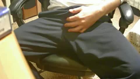 alex81pv1981 online show from October 12, 2025, 8:52 pm