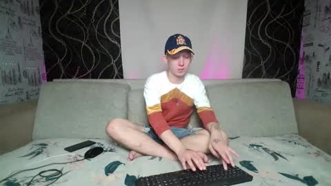 Snapshot of alex_foxy_man chatting on September 23, 2025, 7:06 pm Alex online show from September 23, 2025, 7:06 pm