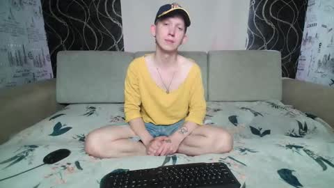 Snapshot of alex_foxy_man chatting on October 3, 2025, 8:55 am Alex online show from October 3, 2025, 8:55 am