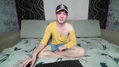 Snapshot of alex_foxy_man chatting on October 4, 2025, 2:37 pm Alex online show from October 4, 2025, 2:37 pm