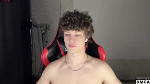 Snapshot of alex_mactavish chatting on November 1, 2025, 7:49 pm Alexander online show from November 1, 2025, 7:49 pm