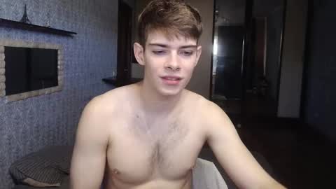 Snapshot of alex_man_01 chatting on September 26, 2025, 7:01 am Alex online show from September 26, 2025, 7:01 am