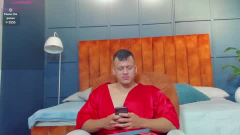 Snapshot of alex_tower chatting on December 24, 2024, 10:49 pm Alex Towers online show from December 24, 2024, 10:49 pm