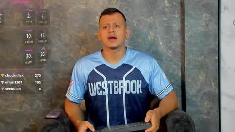 Snapshot of alex_tower chatting on January 14, 2025, 9:51 pm Alex Towers online show from January 14, 2025, 9:51 pm