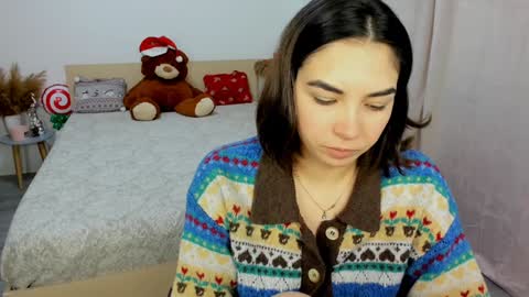 Snapshot of alexa_dolly chatting on December 31, 2024, 9:21 am Alexa online show from December 31, 2024, 9:21 am