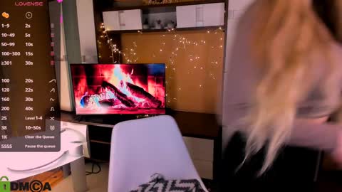 Alexa online show from December 8, 2024, 12:52 pm
