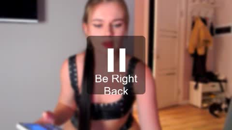 Snapshot of alexabuttler chatting on October 20, 2025, 9:37 pm    my tg online show from October 20, 2025, 9:37 pm