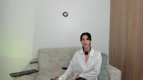 Snapshot of alexandra_fiore chatting on January 24, 2025, 3:43 am I am Alexandra online show from January 24, 2025, 3:43 am