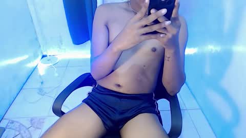 Snapshot of alexgrayanx chatting on September 15, 2025, 7:03 pm alexgrayanx online show from September 15, 2025, 7:03 pm