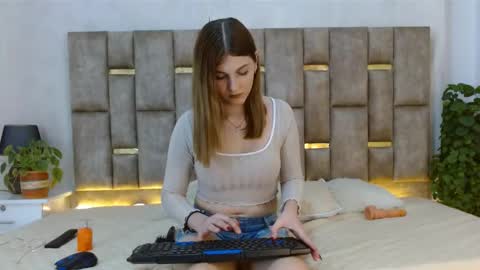 Snapshot of alexxa_ortiz chatting on March 4, 2025, 3:04 pm ALEXANDRA online show from March 4, 2025, 3:04 pm