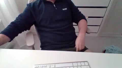 Snapshot of alfo267 chatting on October 29, 2025, 11:56 am WorkFromHomeFun online show from October 29, 2025, 11:56 am