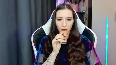 Snapshot of alice_bailey chatting on September 11, 2025, 1:22 pm Alice online show from September 11, 2025, 1:22 pm