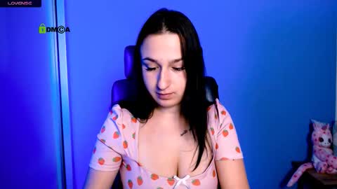 alice_cold online show from September 29, 2025, 12:54 pm