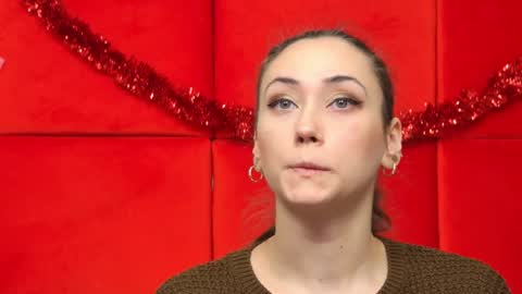 Snapshot of alice_munro chatting on December 29, 2024, 10:14 pm AliceMunro online show from December 29, 2024, 10:14 pm