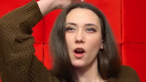 Snapshot of alice_munro chatting on February 3, 2025, 8:46 pm AliceMunro online show from February 3, 2025, 8:46 pm