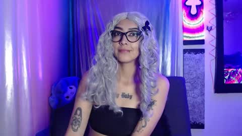 Snapshot of alice_phantom chatting on September 14, 2025, 12:43 am      online show from September 14, 2025, 12:43 am