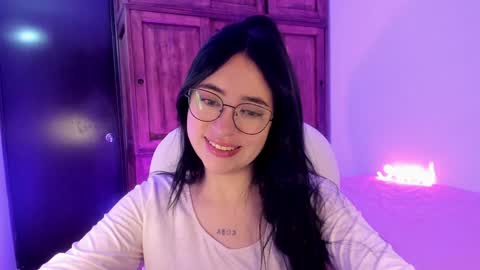 Snapshot of alicee_2 chatting on February 6, 2025, 10:26 am Aliceee  ..   97YP9VWGZHrefnav wishlist lists 1 online show from February 6, 2025, 10:26 am
