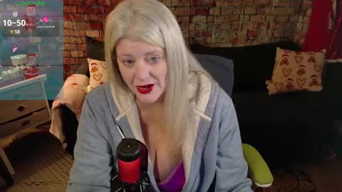 Alices Curiosity online show from December 22, 2024, 7:52 pm