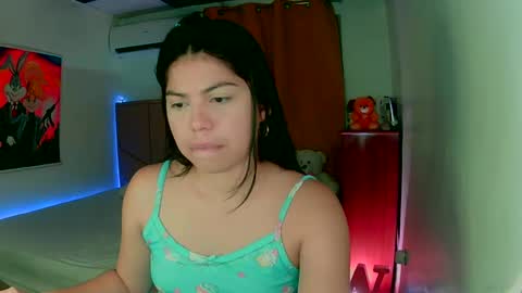 Snapshot of aliciabiden chatting on December 10, 2024, 3:20 am aliciabiden online show from December 10, 2024, 3:20 am