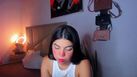 Snapshot of aliciabiden chatting on November 9, 2025, 5:50 am aliciabiden online show from November 9, 2025, 5:50 am