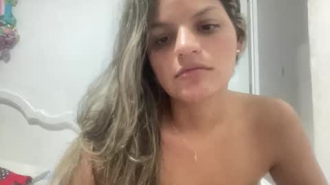 Snapshot of alicie_ebony1 chatting on December 22, 2024, 1:01 am luisa online show from December 22, 2024, 1:01 am