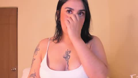 aliice_69 online show from December 2, 2024, 1:13 pm