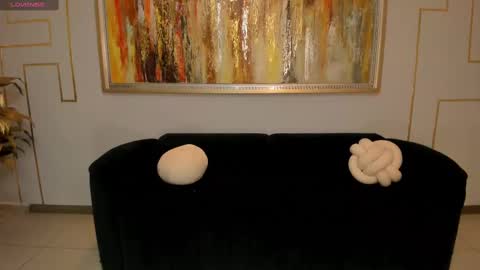 Snapshot of alinakravitz_ chatting on October 4, 2025, 11:30 am alinakravitz_ online show from October 4, 2025, 11:30 am
