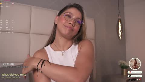 Snapshot of alisa_roldan chatting on February 4, 2025, 2:53 pm online show from February 4, 2025, 2:53 pm