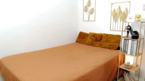 Snapshot of allena_anderson chatting on November 17, 2025, 4:40 am Your Lovely Allena online show from November 17, 2025, 4:40 am